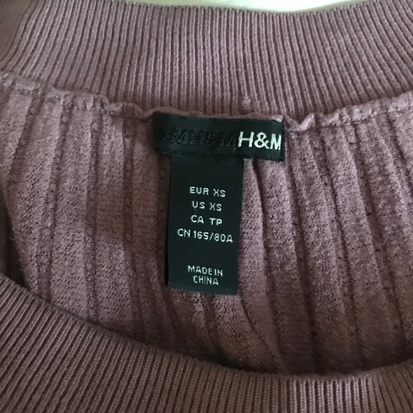 H&M stretchy purple top - Picture 4 of 4